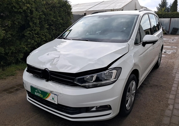 Volkswagen Touran cena 37900 przebieg: 188000, rok produkcji 2016 z Chodzież małe 301